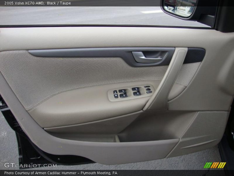 Door Panel of 2005 XC70 AWD