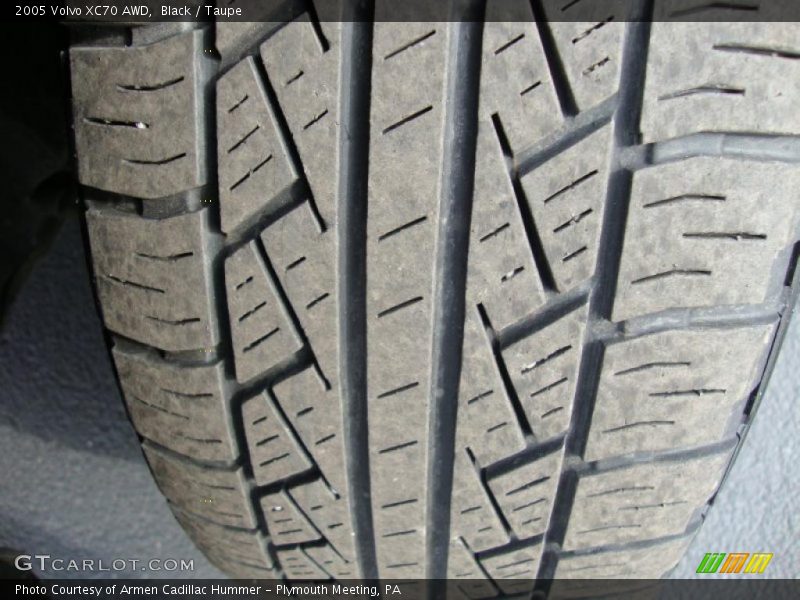 Black / Taupe 2005 Volvo XC70 AWD