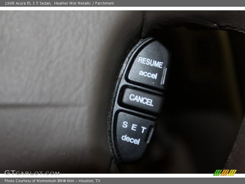 Controls of 1998 RL 3.5 Sedan