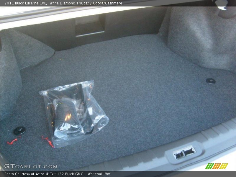 White Diamond TriCoat / Cocoa/Cashmere 2011 Buick Lucerne CXL