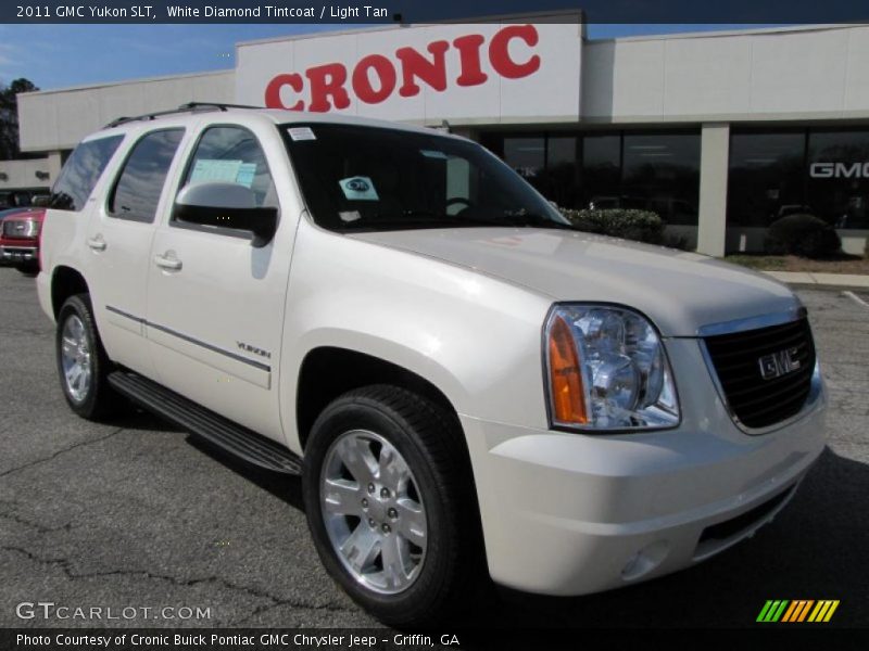 White Diamond Tintcoat / Light Tan 2011 GMC Yukon SLT