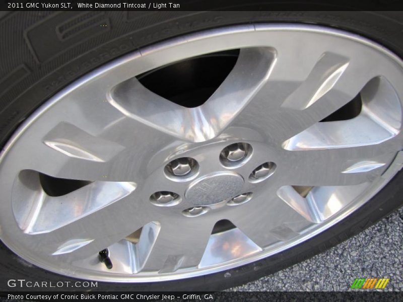 White Diamond Tintcoat / Light Tan 2011 GMC Yukon SLT