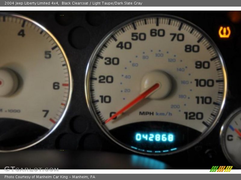 Black Clearcoat / Light Taupe/Dark Slate Gray 2004 Jeep Liberty Limited 4x4