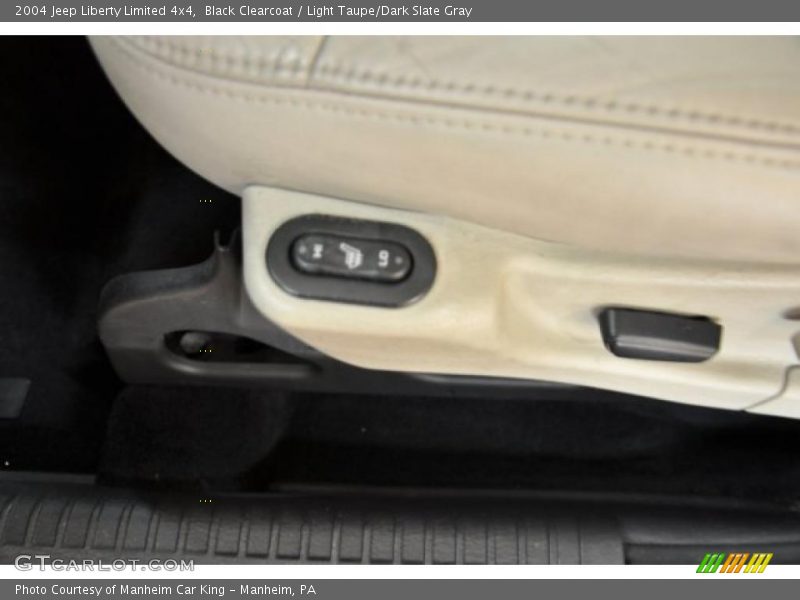 Black Clearcoat / Light Taupe/Dark Slate Gray 2004 Jeep Liberty Limited 4x4