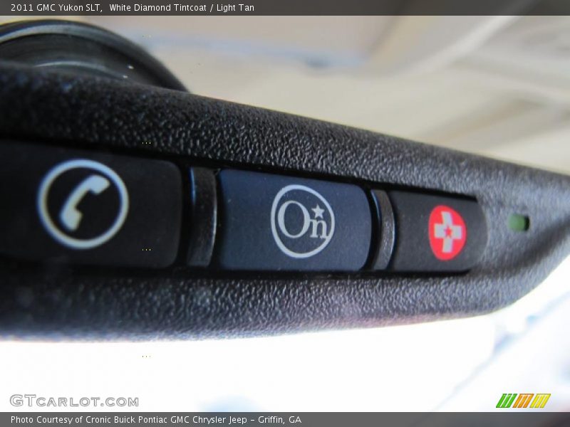 White Diamond Tintcoat / Light Tan 2011 GMC Yukon SLT