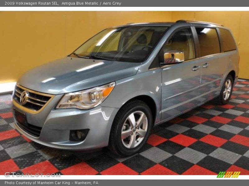 Antigua Blue Metallic / Aero Grey 2009 Volkswagen Routan SEL