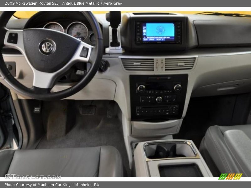 Antigua Blue Metallic / Aero Grey 2009 Volkswagen Routan SEL