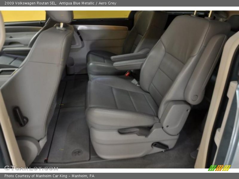 Antigua Blue Metallic / Aero Grey 2009 Volkswagen Routan SEL
