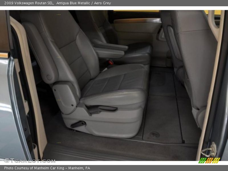 Antigua Blue Metallic / Aero Grey 2009 Volkswagen Routan SEL