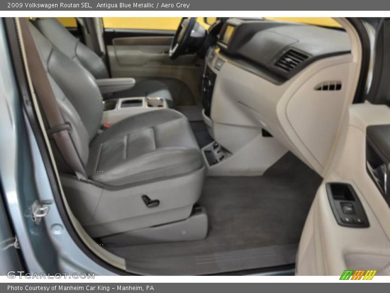 Antigua Blue Metallic / Aero Grey 2009 Volkswagen Routan SEL