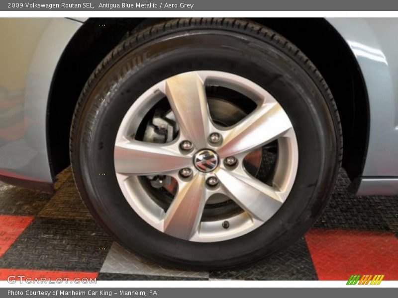 Antigua Blue Metallic / Aero Grey 2009 Volkswagen Routan SEL