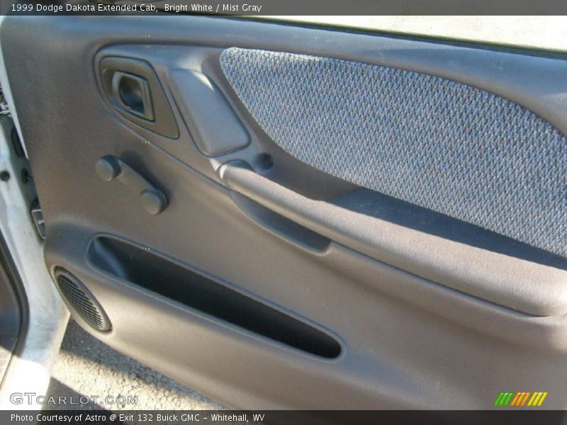 Bright White / Mist Gray 1999 Dodge Dakota Extended Cab