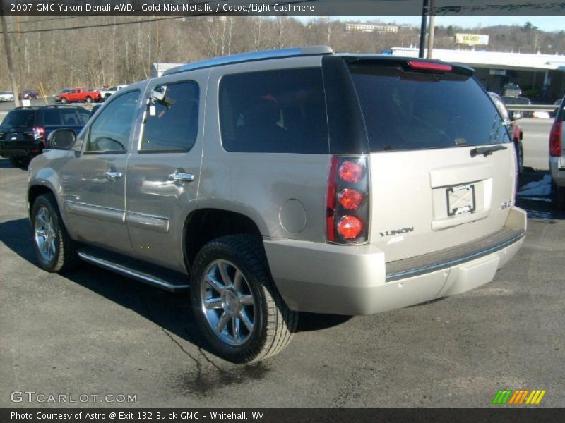 Gold Mist Metallic / Cocoa/Light Cashmere 2007 GMC Yukon Denali AWD