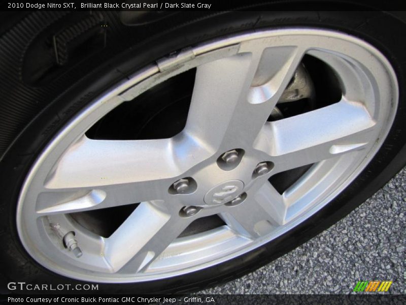 Brilliant Black Crystal Pearl / Dark Slate Gray 2010 Dodge Nitro SXT