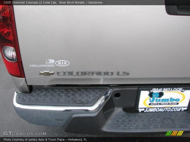 Silver Birch Metallic / Sandstone 2005 Chevrolet Colorado LS Crew Cab