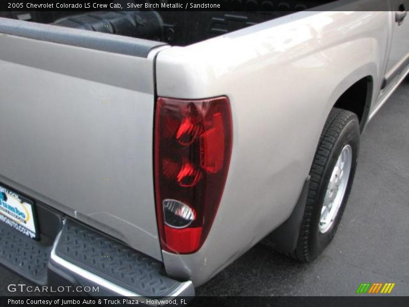 Silver Birch Metallic / Sandstone 2005 Chevrolet Colorado LS Crew Cab