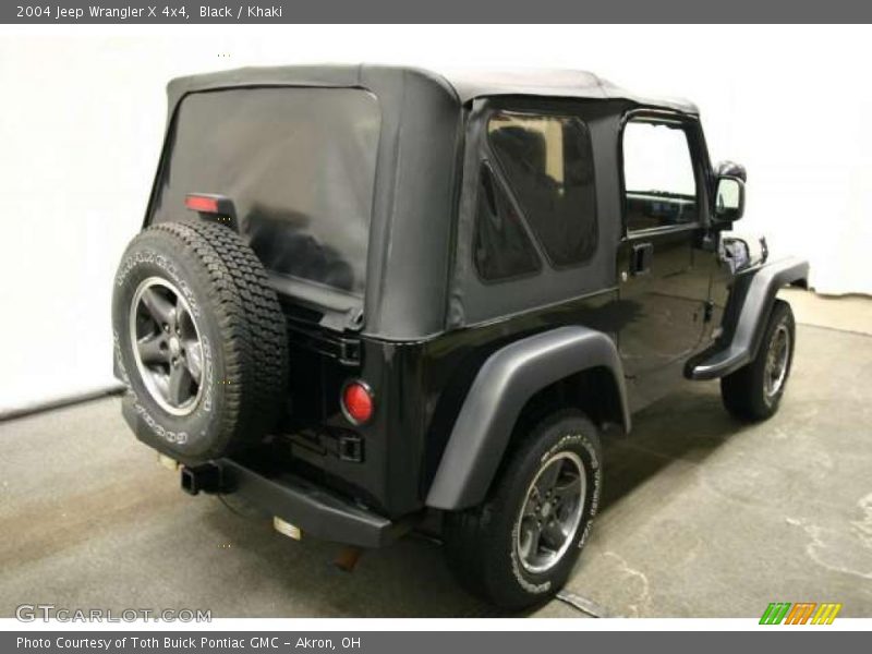 Black / Khaki 2004 Jeep Wrangler X 4x4