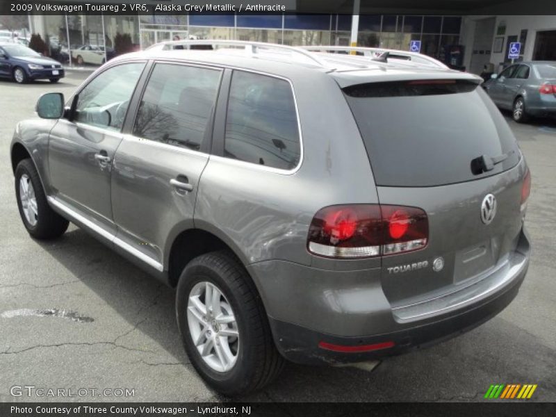 Alaska Grey Metallic / Anthracite 2009 Volkswagen Touareg 2 VR6