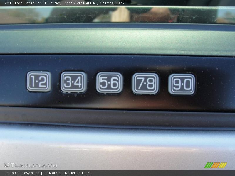 Ingot Silver Metallic / Charcoal Black 2011 Ford Expedition EL Limited