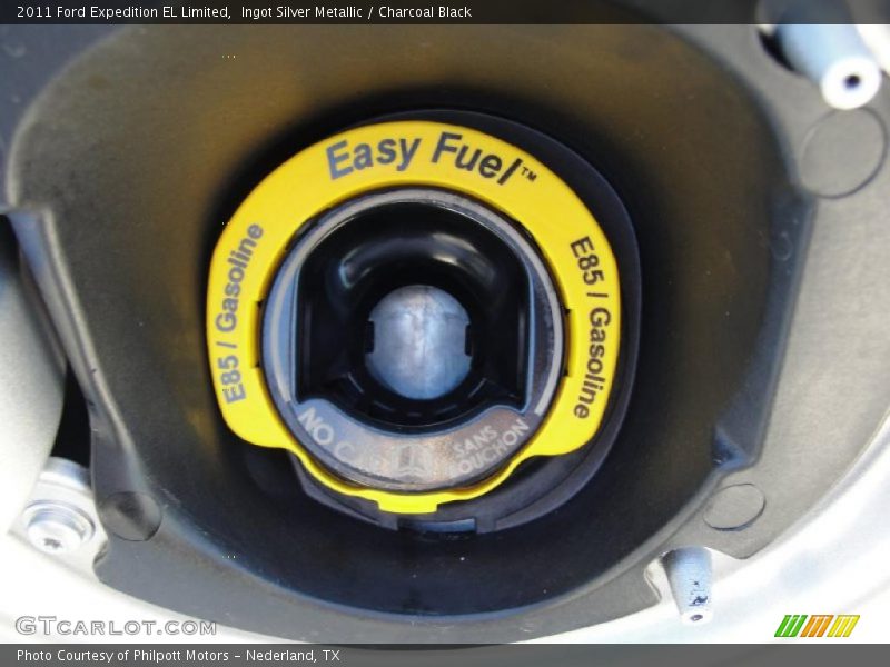 Ingot Silver Metallic / Charcoal Black 2011 Ford Expedition EL Limited