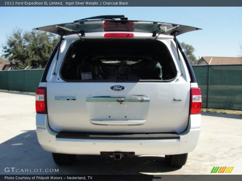 Ingot Silver Metallic / Charcoal Black 2011 Ford Expedition EL Limited