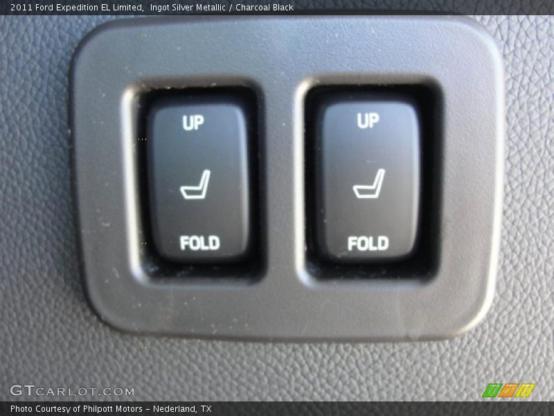 Controls of 2011 Expedition EL Limited