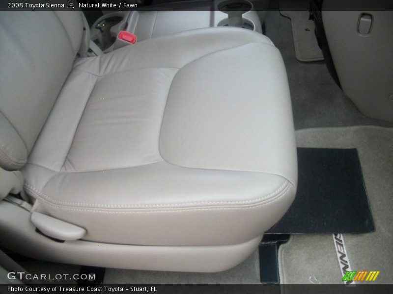 Natural White / Fawn 2008 Toyota Sienna LE