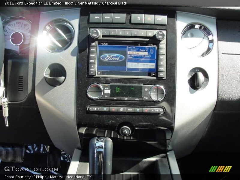 Controls of 2011 Expedition EL Limited