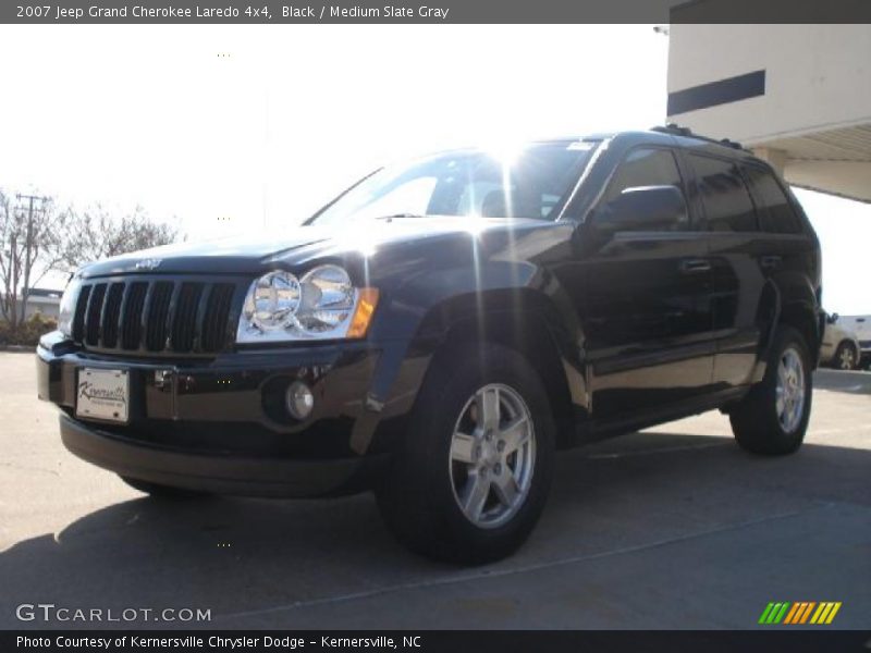 Black / Medium Slate Gray 2007 Jeep Grand Cherokee Laredo 4x4