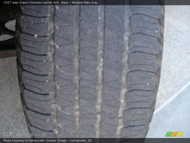 Black / Medium Slate Gray 2007 Jeep Grand Cherokee Laredo 4x4