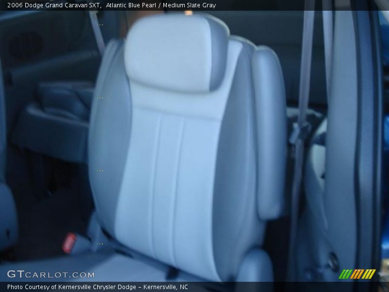 Atlantic Blue Pearl / Medium Slate Gray 2006 Dodge Grand Caravan SXT