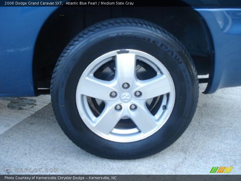Atlantic Blue Pearl / Medium Slate Gray 2006 Dodge Grand Caravan SXT