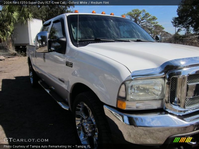 Oxford White / Medium Flint 2004 Ford F350 Super Duty XLT Crew Cab