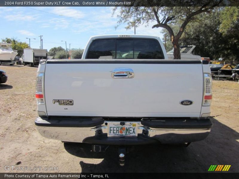 Oxford White / Medium Flint 2004 Ford F350 Super Duty XLT Crew Cab