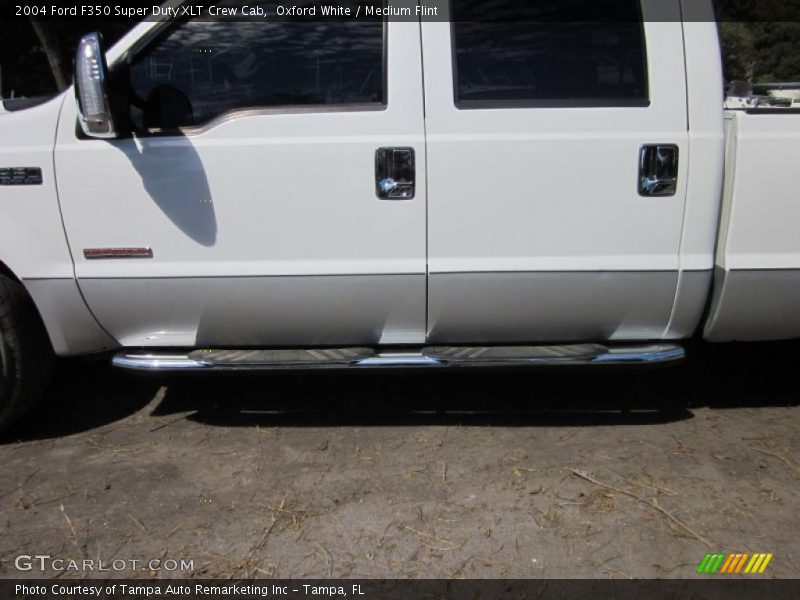 Oxford White / Medium Flint 2004 Ford F350 Super Duty XLT Crew Cab
