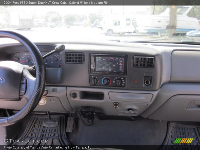 Oxford White / Medium Flint 2004 Ford F350 Super Duty XLT Crew Cab