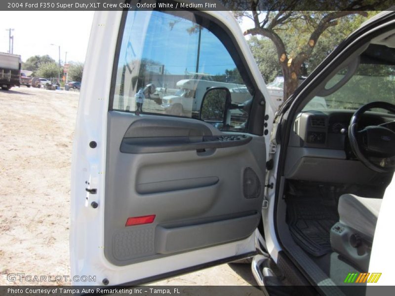 Oxford White / Medium Flint 2004 Ford F350 Super Duty XLT Crew Cab