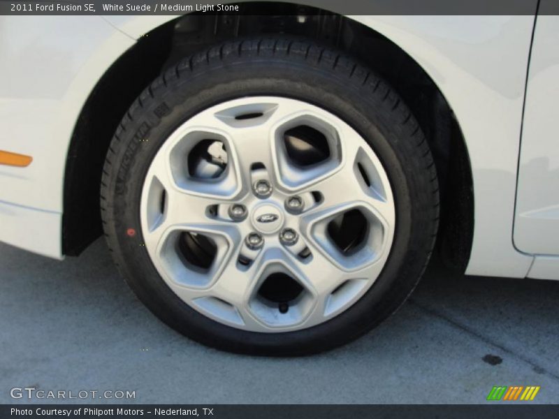 White Suede / Medium Light Stone 2011 Ford Fusion SE
