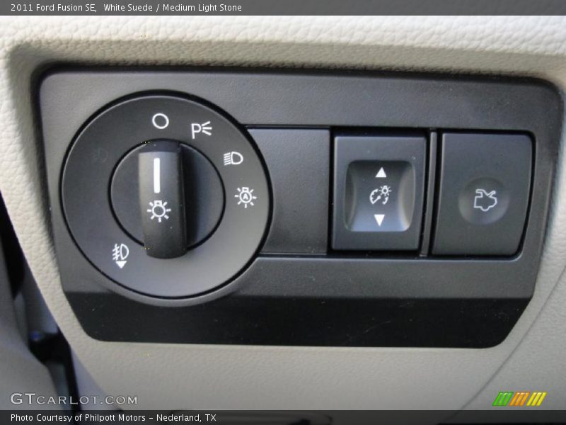 White Suede / Medium Light Stone 2011 Ford Fusion SE