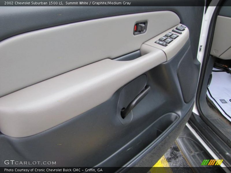 Summit White / Graphite/Medium Gray 2002 Chevrolet Suburban 1500 LS