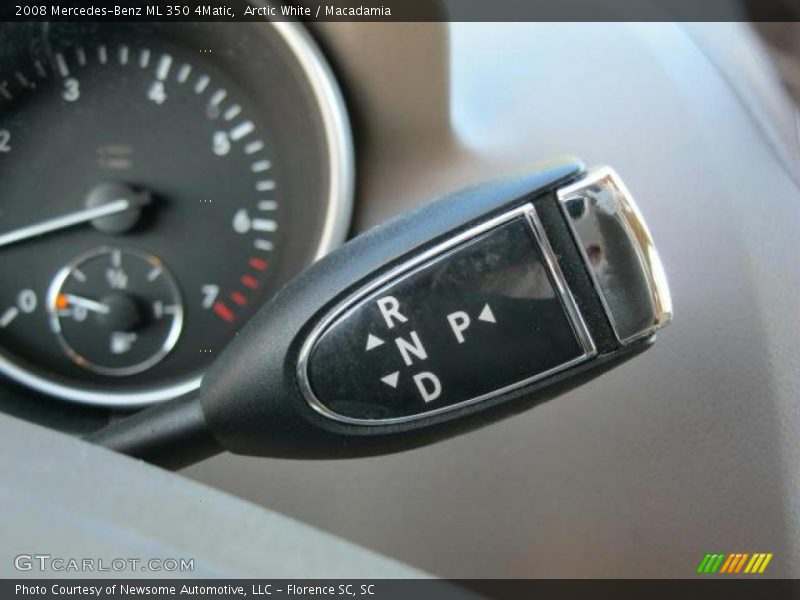 Arctic White / Macadamia 2008 Mercedes-Benz ML 350 4Matic