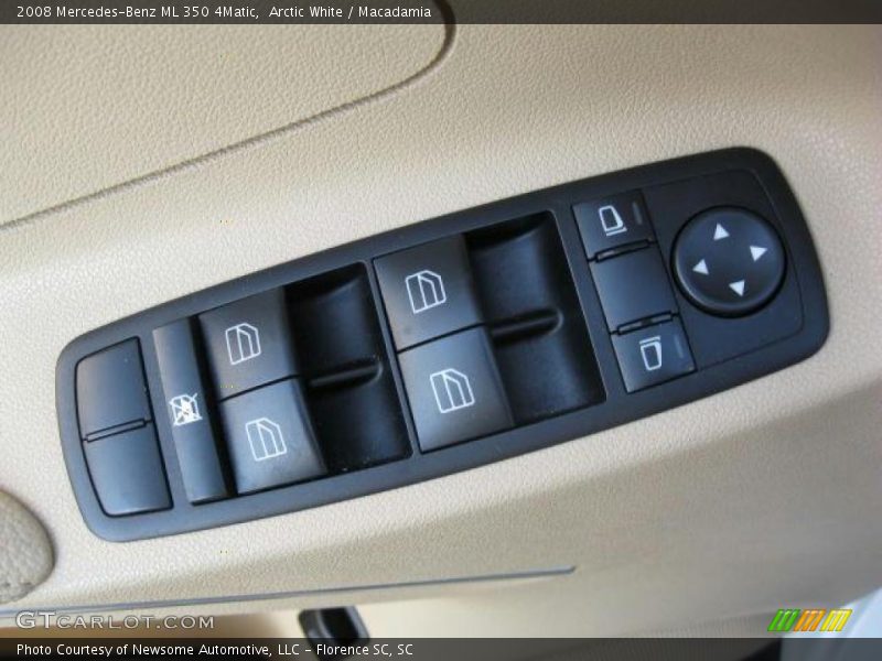 Arctic White / Macadamia 2008 Mercedes-Benz ML 350 4Matic
