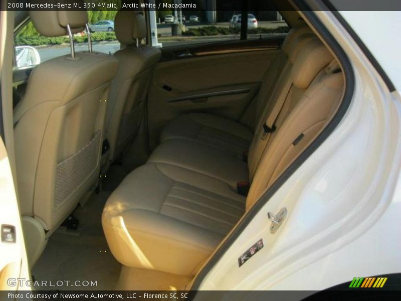 Arctic White / Macadamia 2008 Mercedes-Benz ML 350 4Matic