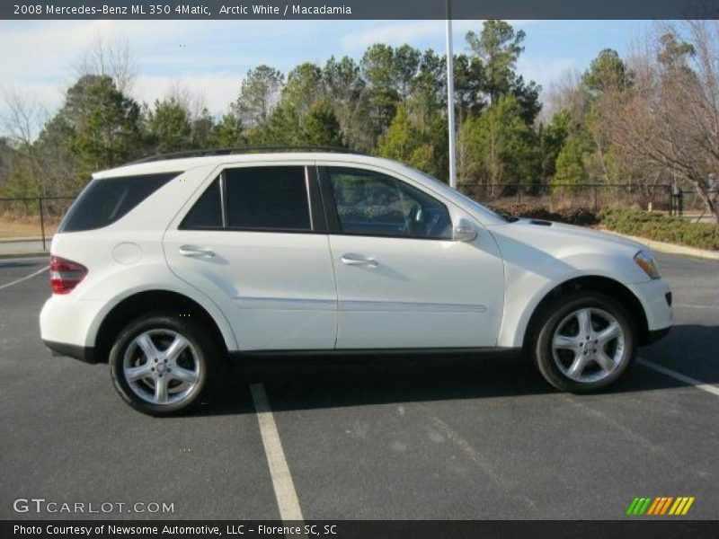 Arctic White / Macadamia 2008 Mercedes-Benz ML 350 4Matic