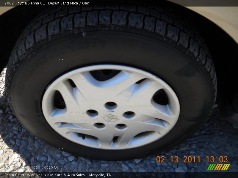Desert Sand Mica / Oak 2002 Toyota Sienna CE