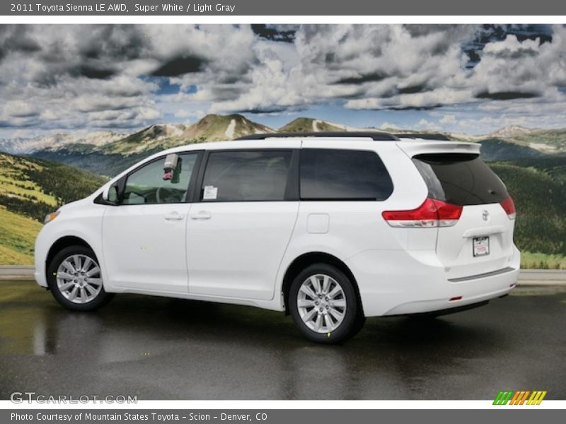 Super White / Light Gray 2011 Toyota Sienna LE AWD