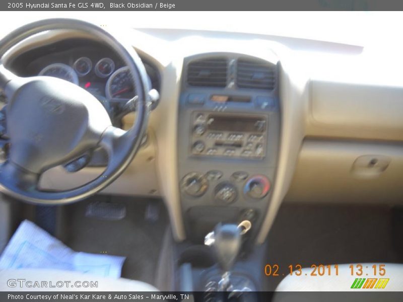 Black Obsidian / Beige 2005 Hyundai Santa Fe GLS 4WD