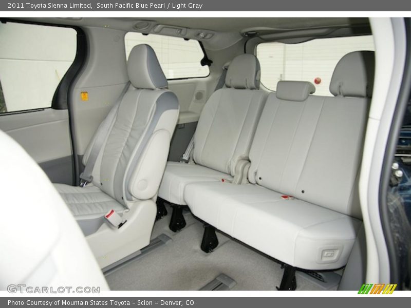 South Pacific Blue Pearl / Light Gray 2011 Toyota Sienna Limited