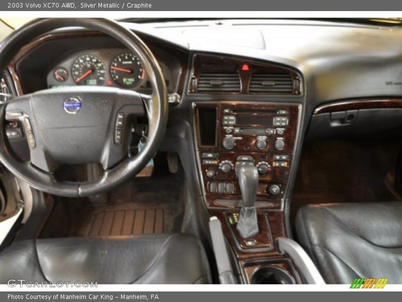 Silver Metallic / Graphite 2003 Volvo XC70 AWD