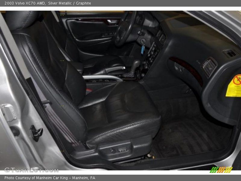 Silver Metallic / Graphite 2003 Volvo XC70 AWD